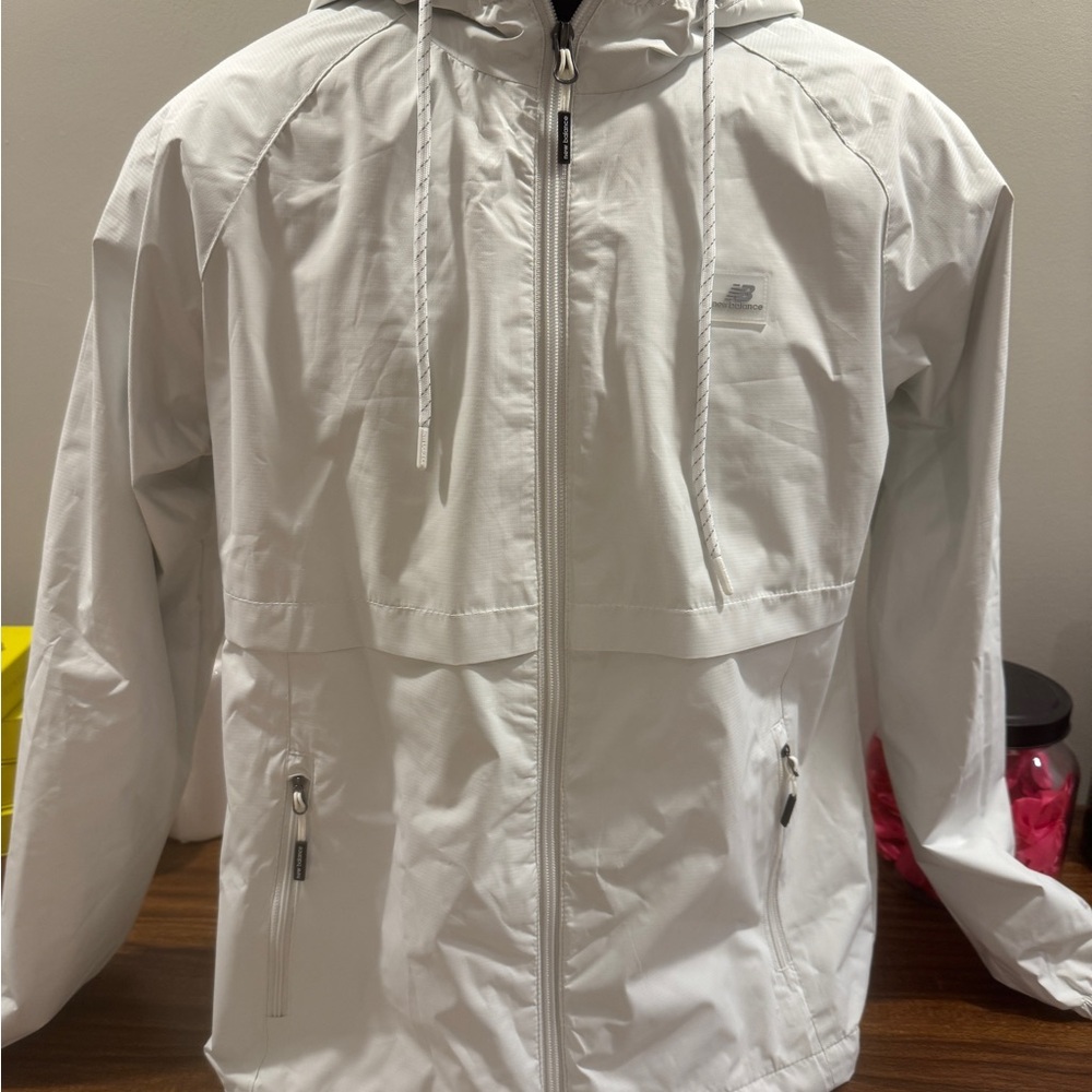 New Balance Women’s  White Jacket